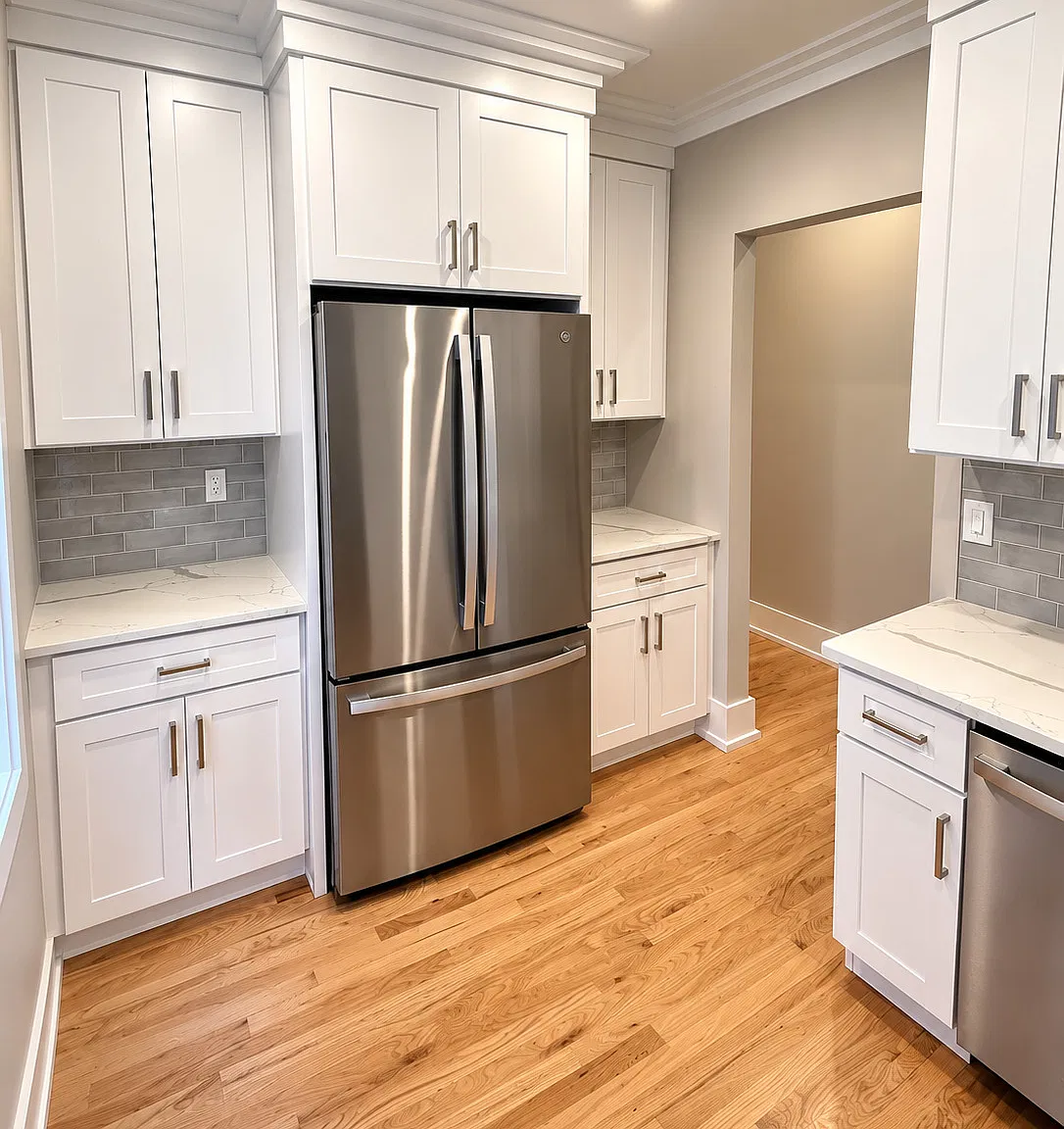 1 bed, 1.0 bath, 661 sqft, $2,300 — Photo 3