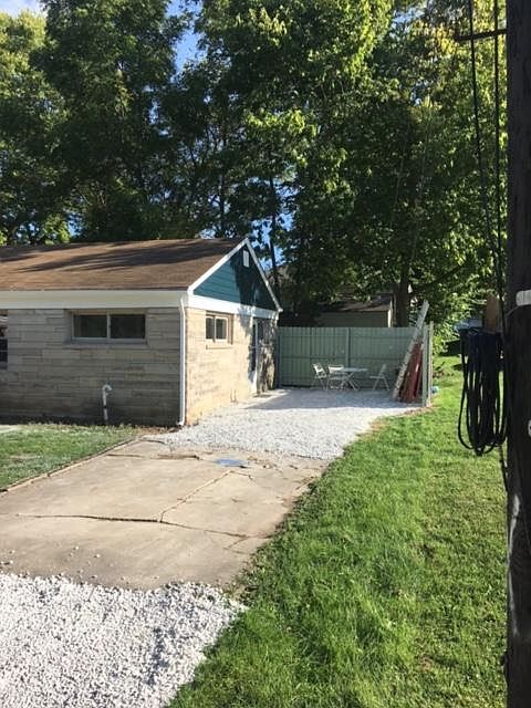 65 Lincoln Lane entrance