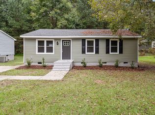 1213 Freeman Dr, Sanford, NC 27330