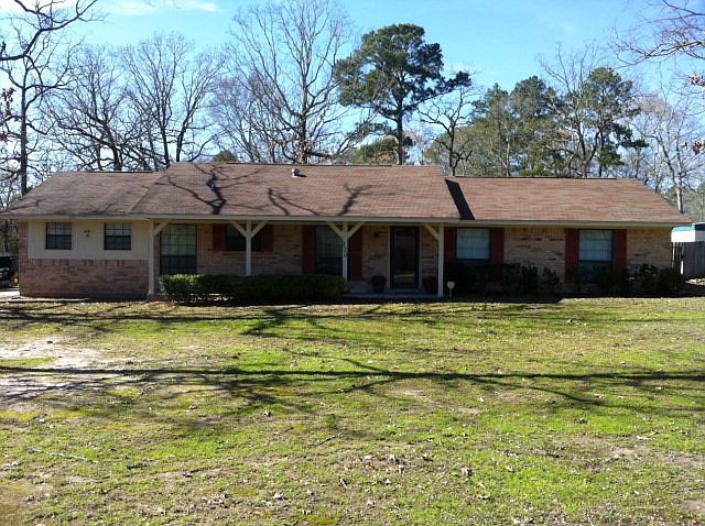1st image of 120 Lemans Dr