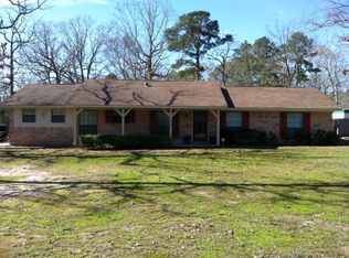 120 Lemans Dr, Lufkin, TX 75901