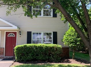 45 Grand St UNIT 12, Danbury, CT 06810