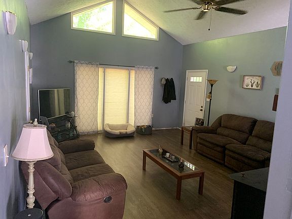 4th image of 164 Wildwood Acres Cir