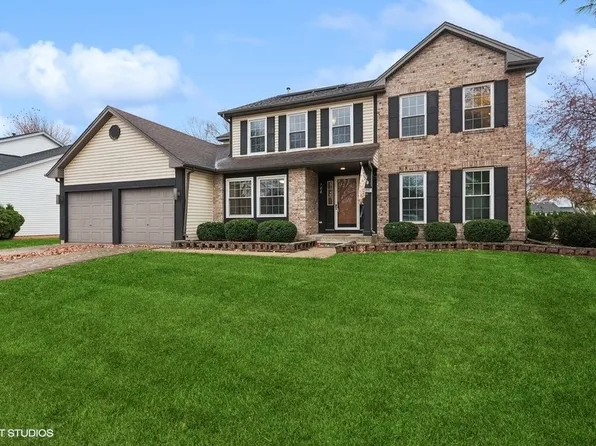 188 Brentwood Trl, Elgin, IL 60120