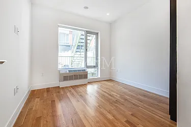 Rented by Brick&Mortar