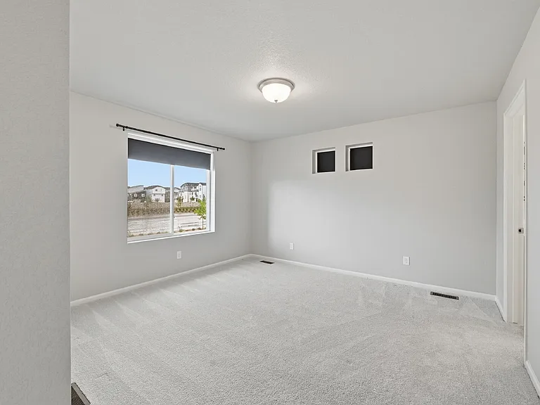 5764 Dakan Loop — Photo 15