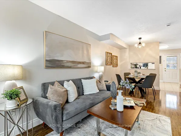 2 Hedge End Rd #90, Toronto, ON M1B 5Z8