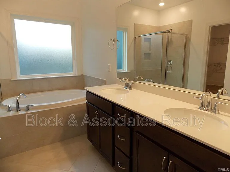 2940 Thurman Dairy Loop — Photo 18