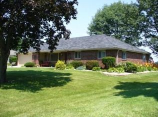 4712 W Kenn Dr, Muncie, IN 47302
