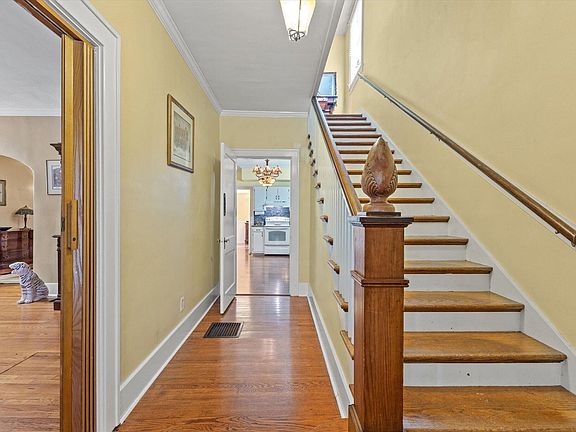 4th image of 5 Wellington Ct