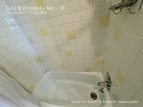 3401 N Ridgeway Ave #2F — Photo 11