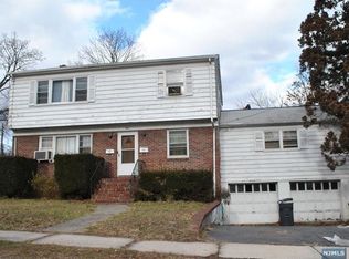 209 W Broad St, Bergenfield, NJ 07621