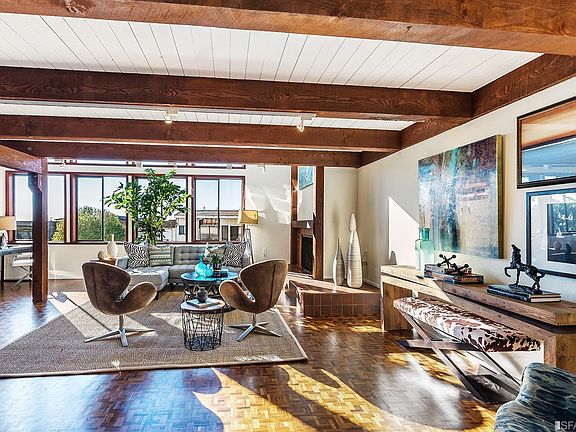 5th image of 2184 Funston Ave