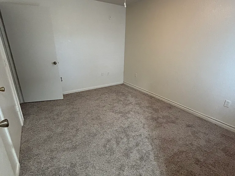 515 Southwest Pkwy #103 — Photo 25
