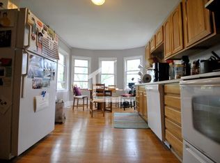 33 Addington Rd #MR3, Brookline, MA 02445