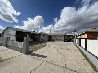 841 Loma Hermosa Dr NW, Albuquerque, NM 87105