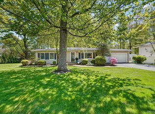 2864 Hedwig Drive, Yorktown Heights, NY 10598
