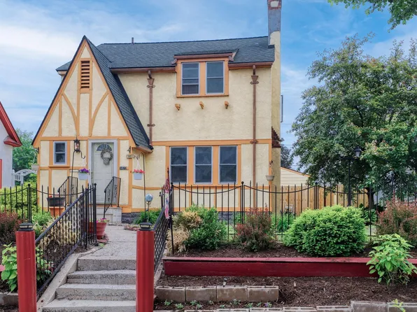 3822 Colfax Ave N, Minneapolis, MN 55412