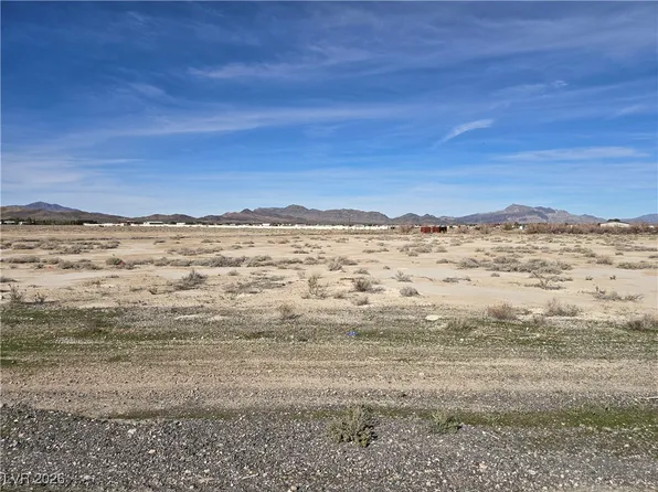 3700 W Nevada Hwy #372, Pahrump, NV 89048