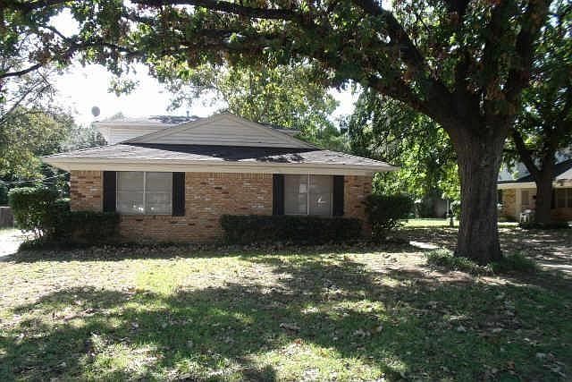 1st image of 1520 W Tucker Blvd