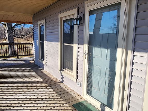 4th image of 8483 N Otto Rd