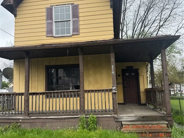 3706 E 71st St, Cleveland, OH 44105