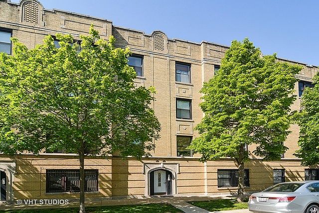 1st image of 3606 W Dickens Ave #3