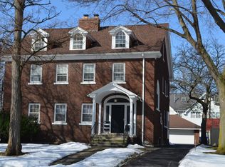 11 Granger Pl, Rochester, NY 14607