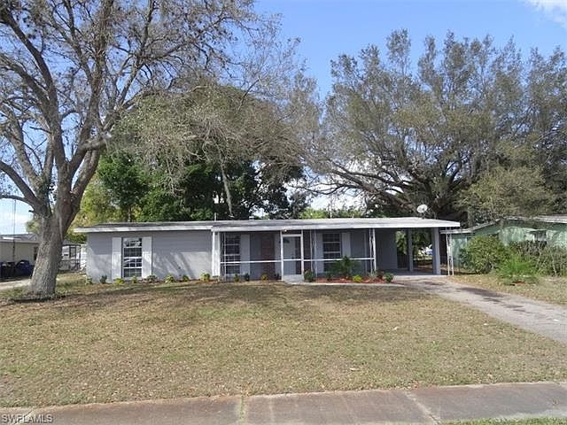 1st image of 718 Camellia Dr