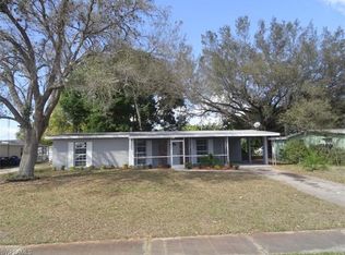 718 Camellia Dr, North Fort Myers, FL 33903