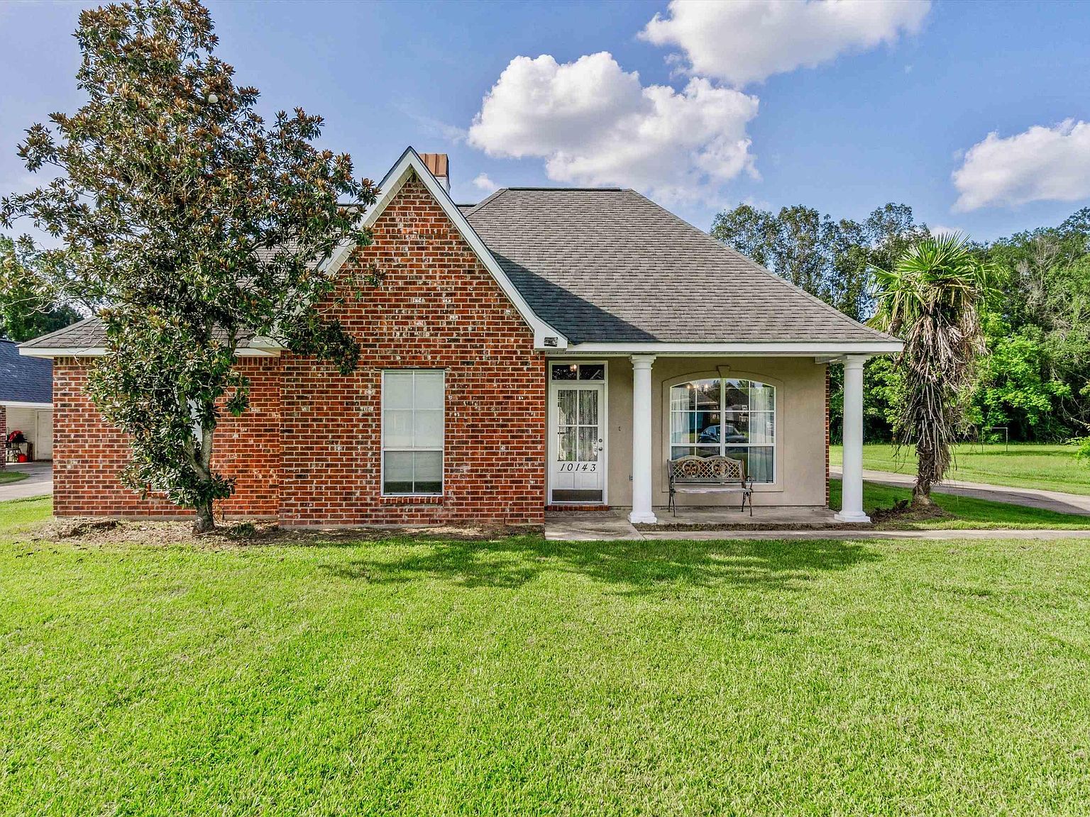 10143 Carter Hills Ave, Denham Springs, LA 70726 | Zillow