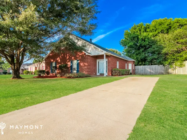 718 Sandy Ridge Ct, Montgomery, AL 36117