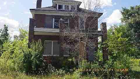 489 W Hollywood