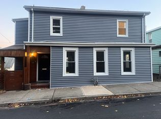 325 Lilac Ln #1, Carlstadt, NJ 07072