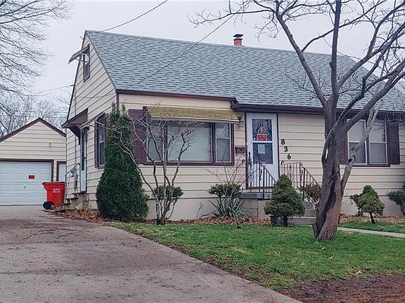 2nd image of 836 N Dodgion Ave
