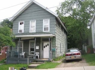 14 Crescent St, Jamestown, NY 14701