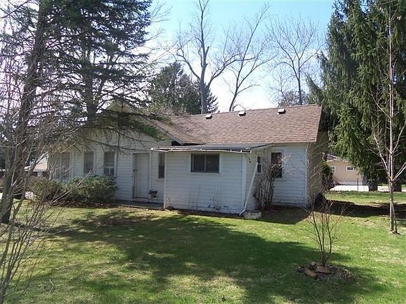 5th image of W3830 Alder Dr