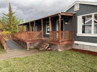 385 Monte Dr, Roseburg, OR 97471