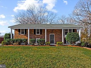 611 Edwards Dr, Fredericksburg, VA 22405