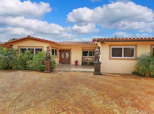 9470 SW 10th St, Miami, FL 33174