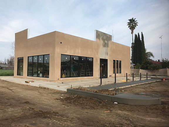 2nd image of 12173 Yosemite Blvd