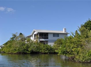 304 Channel Ln, Nokomis, FL 34275
