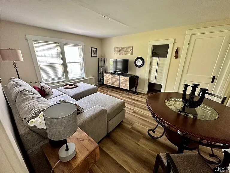 167 E Genesee St #3 — Photo 8