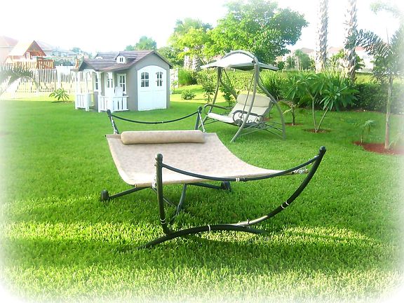 Large backyard for fun and play