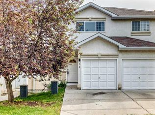 34 W Shawinigan Ln SW, Calgary, AB T2Y3B5