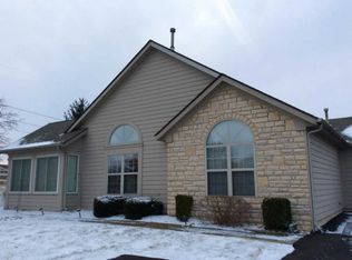 2241 Ravine Woods Dr, Grove City, OH