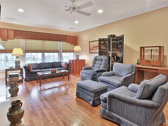 3rd image of 2201 Fred Ill Jr Ct