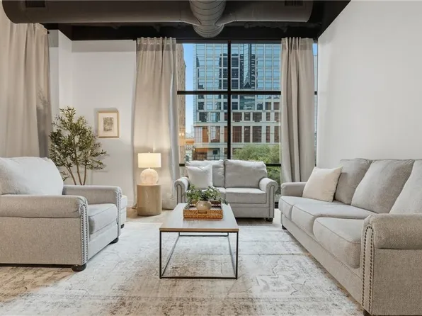 1101 Walnut St Unit 201, Kansas City, MO 64106