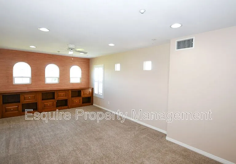 3395 Shadetree Way — Photo 10