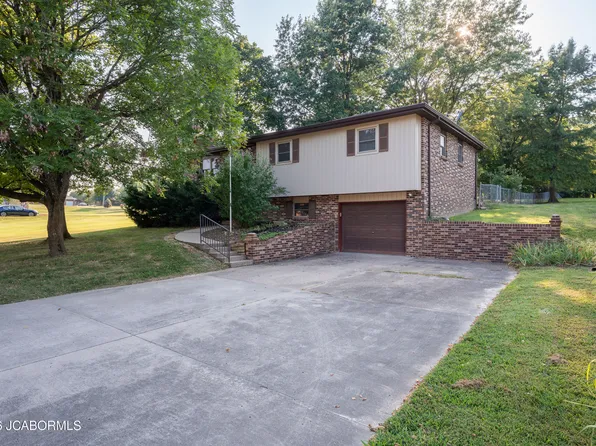 1114 Big Horn Dr, Jefferson City, MO 65109